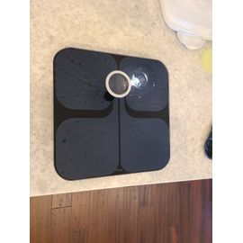 Fitbit Aria FB201B Wi-Fi Black Smart Scale 898628002045