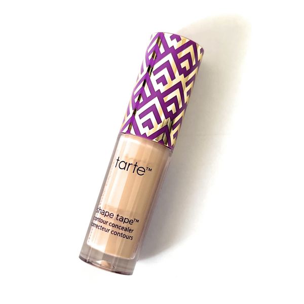 Travel Sized Shape Tape Concealer Shade 27B (light-medium beige)
