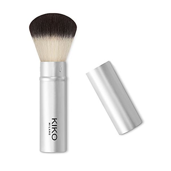 KIKO Milano Smart Allover Powder Brush 104 | Retractable face powder brush with synthetic fibres