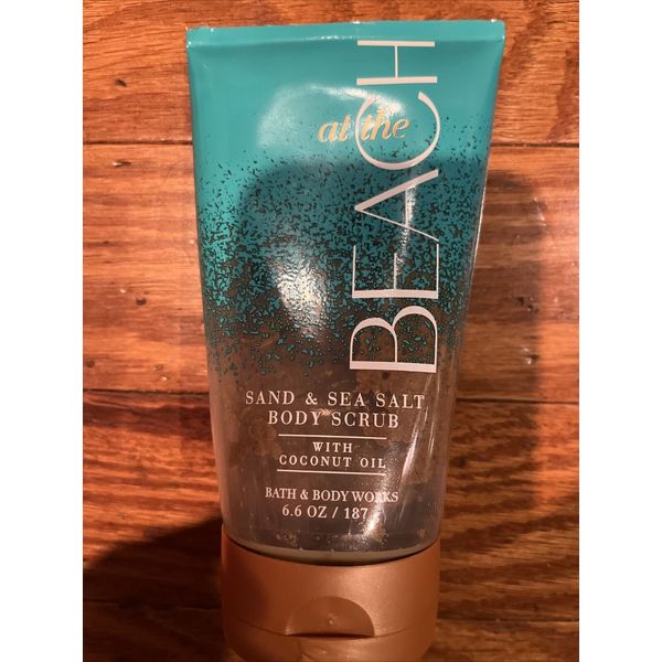 Bath & Body Works At the Beach Sand & Sea Salt Body Scrub 6.6 oz - New & Sealed