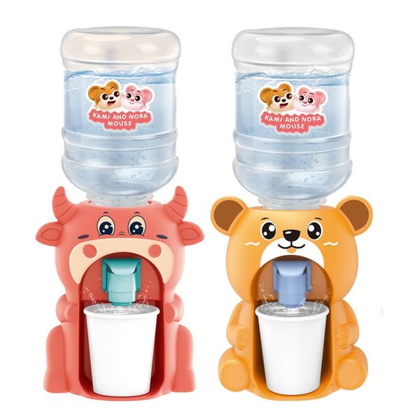 LUOZZY 2 Pcs Mini Water Dispenser Toy for Kids Simulation Animal Water Machine Toy for Kids Water Dispenser Dollhouse Toy (Bear and Ox)