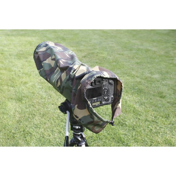 Rainsleeve cover for camera lenses, f2.8, Army Camouflage Camera Cover, Camera Protector, Lens Protector, Lens Cover, 300mm f2.8 size in army DPM pattern material, WATERPROOF. Approx LENGHT SIZE is 59 CM.