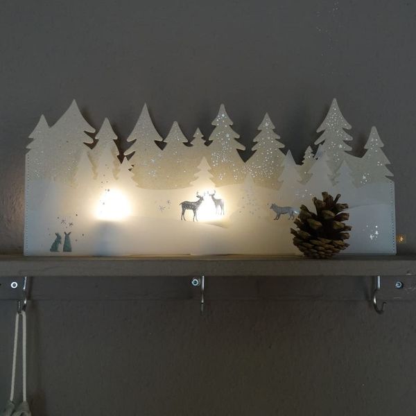 Good old Friends Winter World Forest