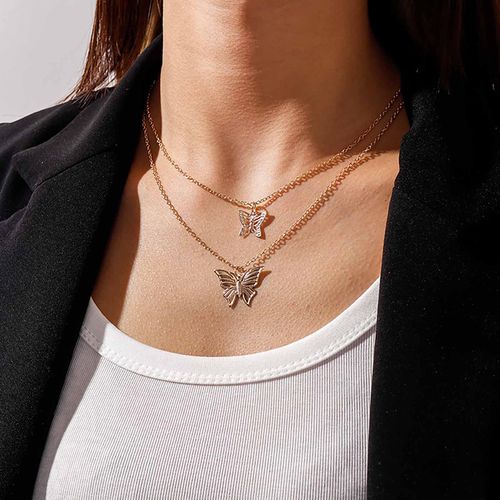 TseanYi Boho Butterfly Choker Necklace Gold Layered Butterfly Pendant Necklace Tiny Butterfly Short Choker Duoblelayer Butterfly Necklace Chain