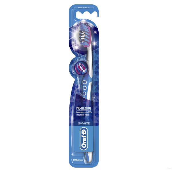 Oral-B 3D White Luxe Pro Flex 38 Medium Toothbrush