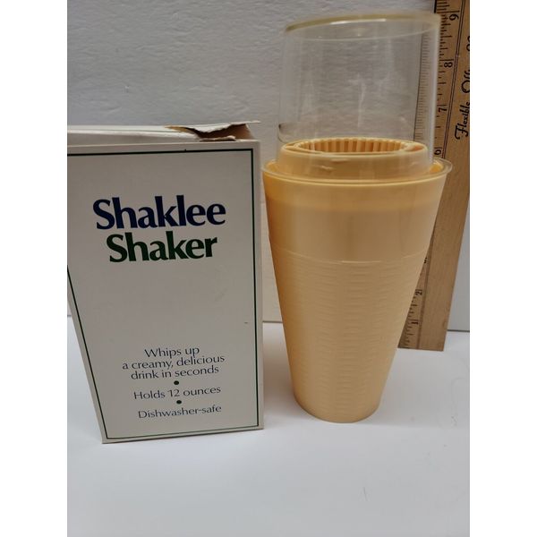 Vintage 1975 SHAKLEE 12oz Shaker Instant Protein Shake Maker Health Fitness Diet