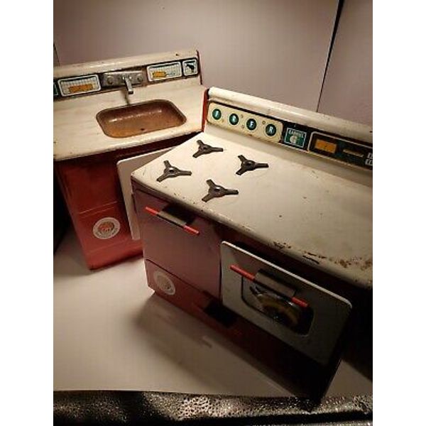 Vintage Raggedy Ann Doll 1970 Gabriel Metal Toy Kitchen Sink & Stove