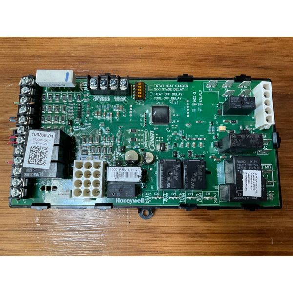 Furnace Control Circuit Board 100869-01 Lennox Honeywell