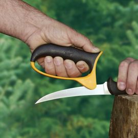 Outdoor Edge Game Shears - Spring Loaded with  