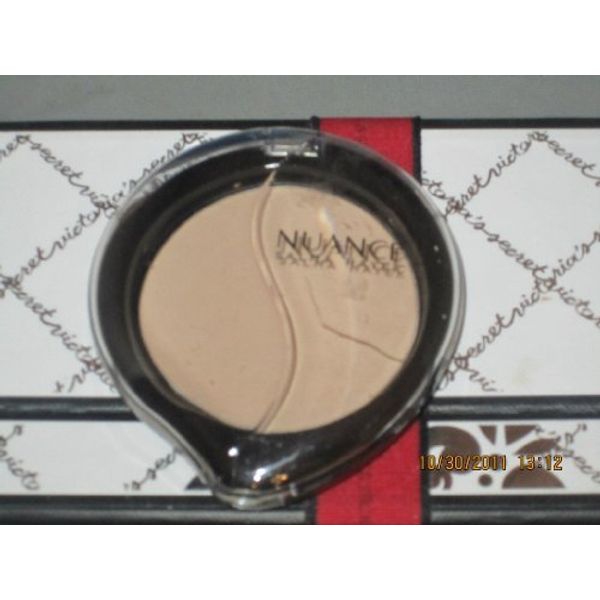 NUANCE/SALMA HAYEKFLAWLESS COVERAGE MINERAL FOUNDATION #225 LIGHT/MEDIUM by Nuance