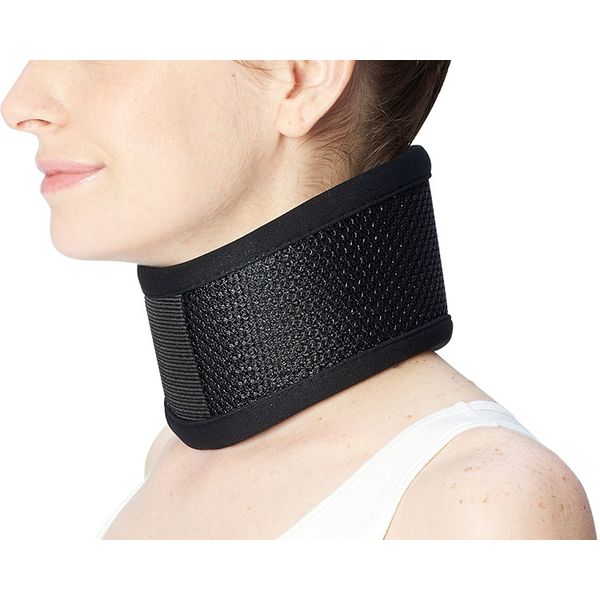 magico Labo Neck Supporter Mesh / Free Size Black 1 piece