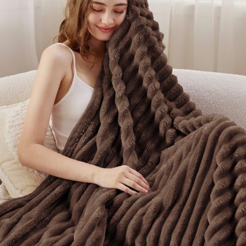Bedsure Fondue Fudge Fleece Blanket for Couch - GentleSoft Cozy Soft Blankets for Women, Cute Small Throws for Girls, 60x80 Inches