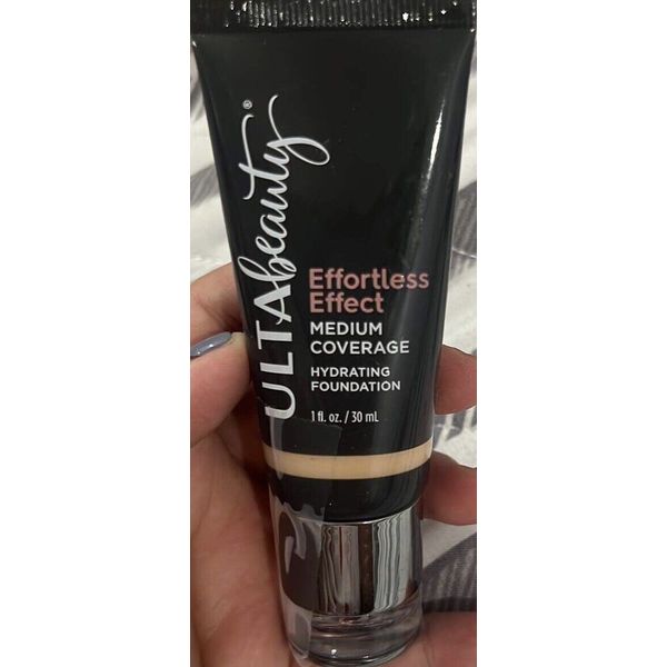 Ulta Effortless Effect medium hydrating foundation full size 1 fl oz  Light Warm