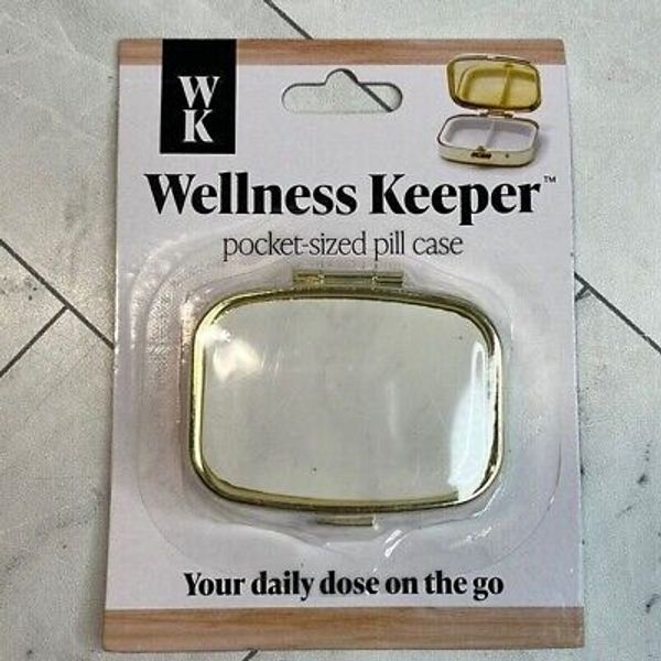 NWT Wellness Keeper Women's Pocket-Sized Pill Case (Cream Colored Box-Shape)