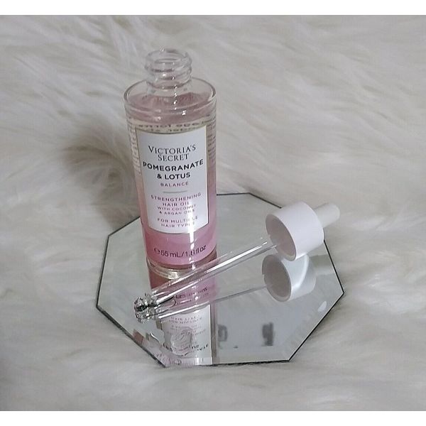 Victoria Secret Natural Beauty Pomegranate & Lotus Strengthening Hair Oil 1.8 Oz