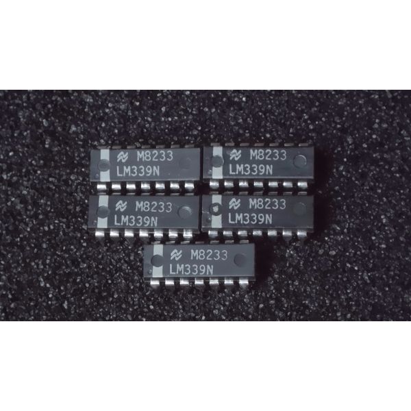Quantity 5 - National Semiconductor LM339N Quad Analog Comparator DIP14 - New
