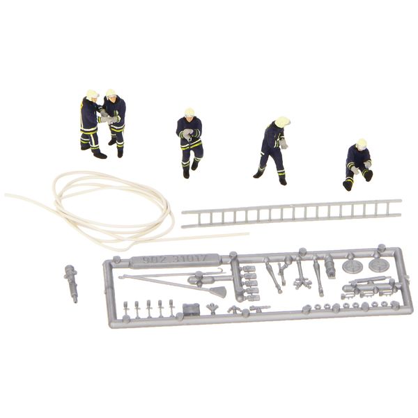 Preiser 10485 Firemen Fighting Fire (5)