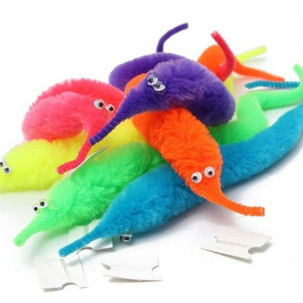 MilesMagic Magician's Twisty Worm Gimmick Invisible Thread String Commanding Novel Magic Trick, 1 Piece Random Color