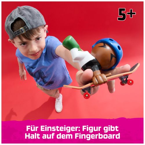 Tech Deck Sk8 Crew Fingerboard with Cool Skater Figure, Removable Figure and Compatible with Other Fingerboards, from 5 Years (Assorted, Random)