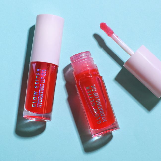 Moira Glow Getter Hydrating Lip Oil (008, Juicy Red)