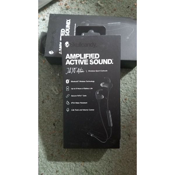 Skullcandy Amplified Active Sound Bluetooth Sport Earbuds S2JSW