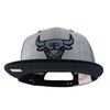 Mitchell & Ness Snapback Cap - Broad II Chicago Bulls grau