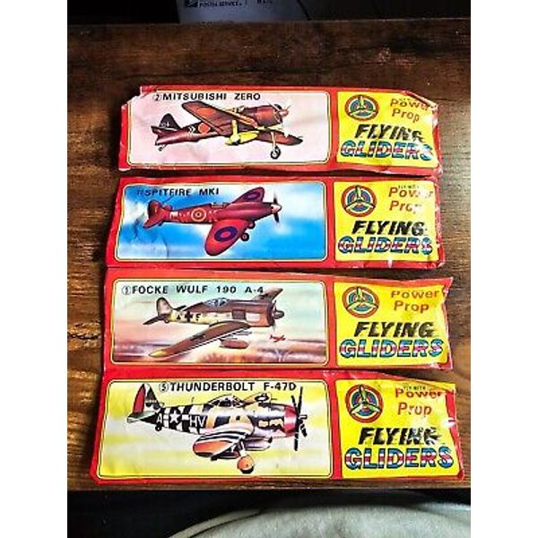 World War 2 Power Prop Flying Gliders Toys 4 Pack