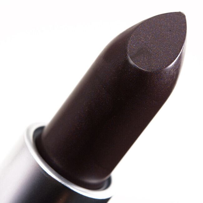 NEW IN BOX MAC MATTE LIPSTICK .10 OZ / 3 g - GWENDOLYN