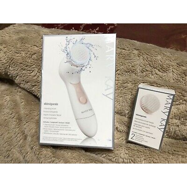 NEW Mary Kay Skinvigorate Cleansing Brush w/ 4 Total Replacement Brush Heads