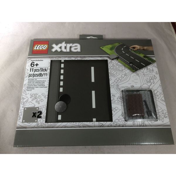 LEGO Xtra: Road Playmat (853840)-Brand New Sealed Straight Curve