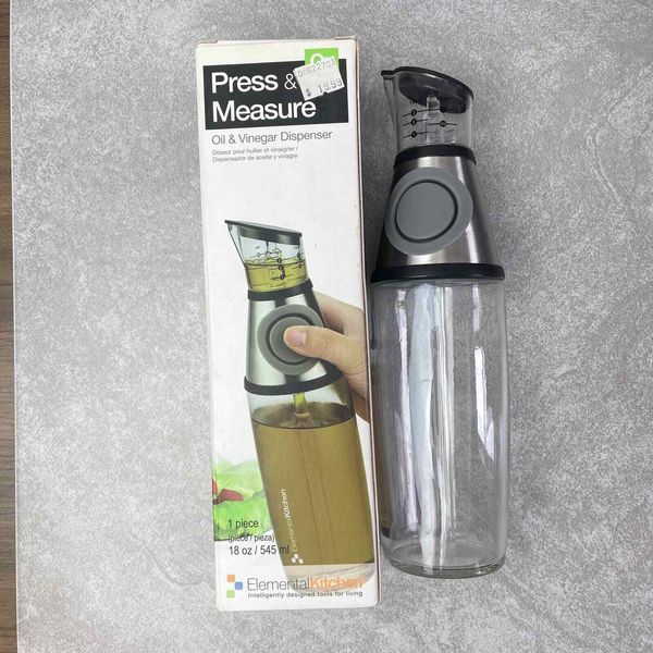 Elemental Kitchen PRESS & MEASURE Oil & Vinegar Dispenser Glass Bottle 11oz NEW!