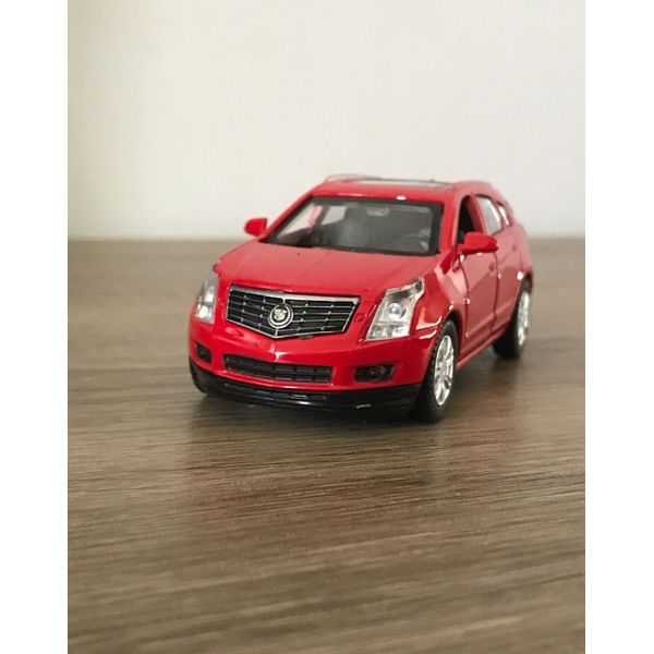 CADILLAC SRX SUV RARE 1:43 SCALE BRAND NEW HTF CAR DIECAST MODEL FOR COLLECTORS