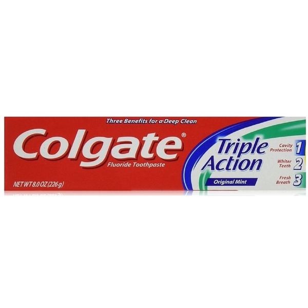 Colgate Fluoride Toothpaste, Triple Action, Original Mint, 8 Oz