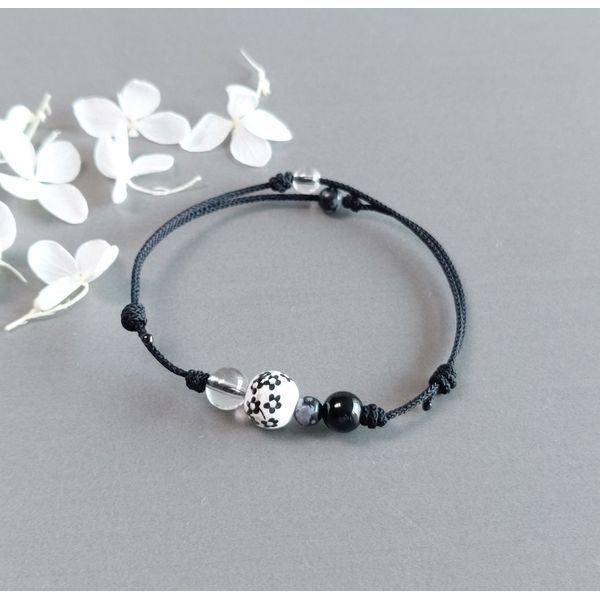 Snowflake&#39; Snowflake Obsidian &amp; Crystal &amp; Onyx Knot Bracelet