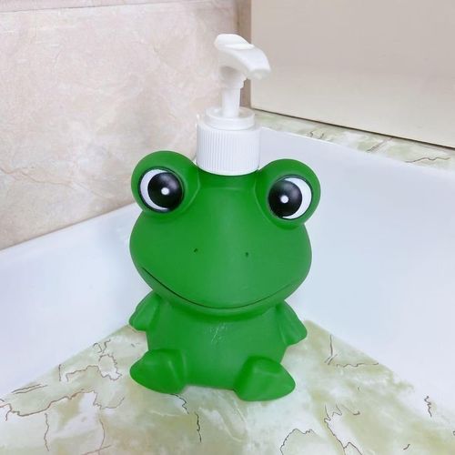 Cute Hand Soap Dispenser, Cartoon Hand Soap Pump Lotion for Kids, Cute Shampoo Dispenser, Shower Gel Dispenser Frog/Dinosaur/Kuromi, Suitable for Bathrooms, Kitchen Countertops (Frog)
