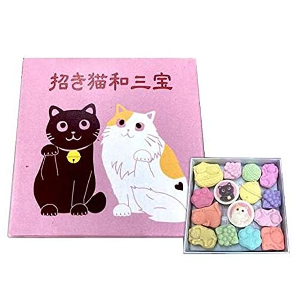 Maneki Neko Wasanpo, Wasanbon Sugar, Dried Sweets, Dried Sweets, Japanese Sweets, Cats, Black Cats, Kuroneko, Maneki Neko, Petite Gift