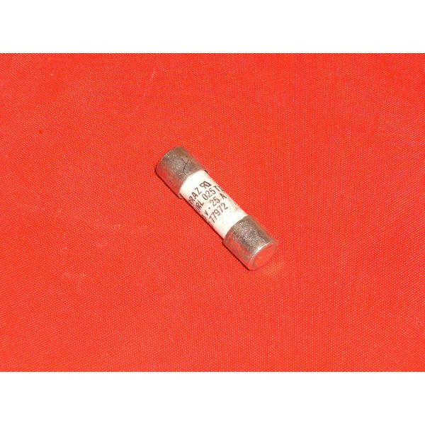 FERRAZ A060-URL-025-T