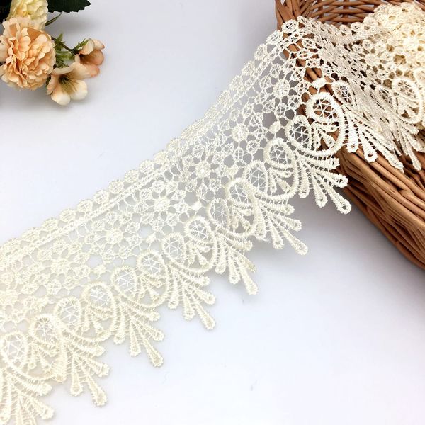 FQTANJU 5 Yard Floral Lace Edge Trim 9cm Wide Ribbon Edging Trimmings Wedding Dress Embellishment Gift Party Decoration Applique DIY Sewing Crafts (Beige)