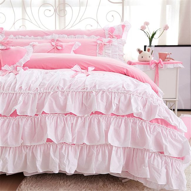 Candy Lace Gingham Ruffle Bedding Set / Pink  Ruffle bedding sets, Ruffle  bedding, Bedding set