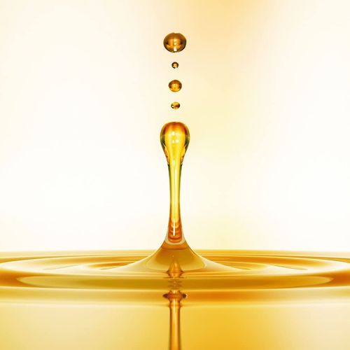 REVLON PROFESSIONAL Orofluido Argan Oil Elixir, 100 ml, Nourishing Leave in Hair Care with Argan Oil, Smoothing Hair Oil for Smooth, Shiny Hair, with Anti Frizz, Vegan