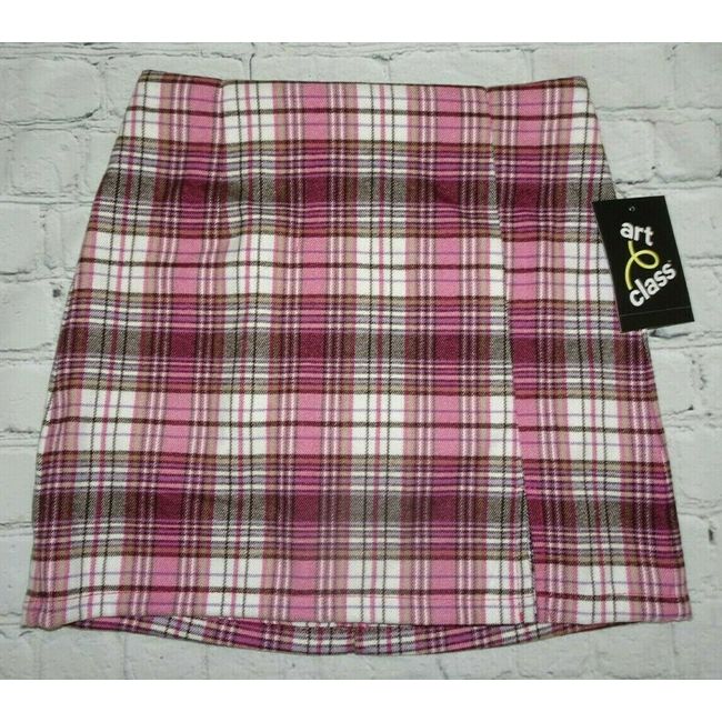 NWT Art Class Girls' Plaid Notch-Front Skirt, Multicolor, Size Small (6/6X) - 9A