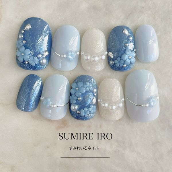 Nail tips False nails Bridal nails Short Coming-of-age nails Design Simple nails Nail Beige nails Small nails Large nails Very short Chibi nails Adult nails False nails Custom nails<br> [o2169] White blue three-dimensional floret pearl