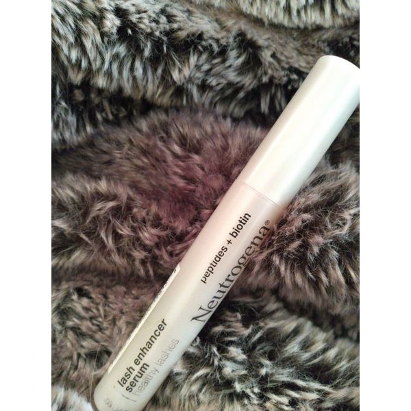 Neutrogena Healthy Lashes Lash Enhancer Serum w/Biotin & Peptides **New & Sealed