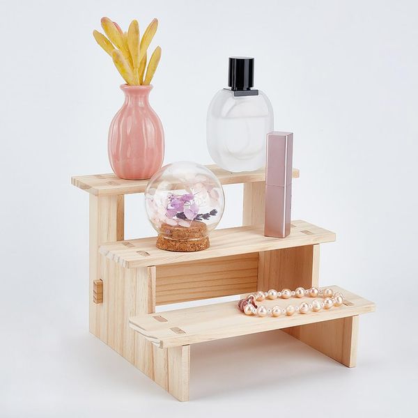 NBEADS 3-Tier Wooden Display Riser Shelf, 20x18x14.2cm Antique White Tabletop Small Food Stand Risers Display Makeup Step Perfume Organizer for Fragrance Cosmetics Figure Collection