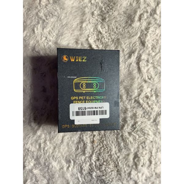 WIEZ GPS Pet Electronic Fence Equipment ( Model D020 )  New ( Open Box )