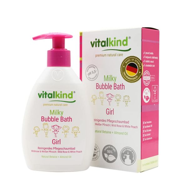 vitalkind Milky Bubble Bath GIRL– premium natural care for Kids. Premium Naturkosmetik für Mädchen von vitalkind. Natürliches Schaumbad für sanfte Reinigung sensibler Kinderhaut.