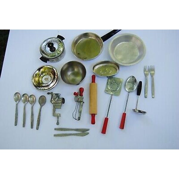 Mixed Lot Vintage Child's Toy Kitchen Accessories