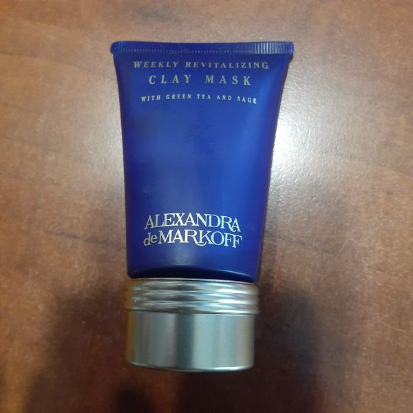 New Alexandra De Markoff Weekly Revitalizing Clay Mask with Green Tea Sage 2oz.