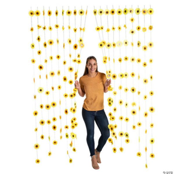 SUNFLOWER HANGING CURTAIN BACKDROP - Party Decor - 1 Piece
