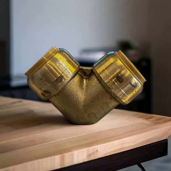 SharkBite 1" Elbow - Push-to-Connect Plumbing Fitting - Durable & Leak-Proof